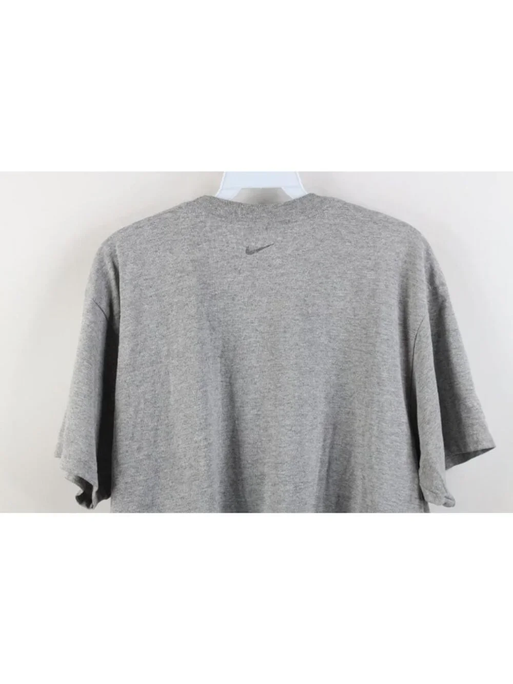 Vintage Nike Mens Large George Mason University Basketball Short Sleeve T-Shirt